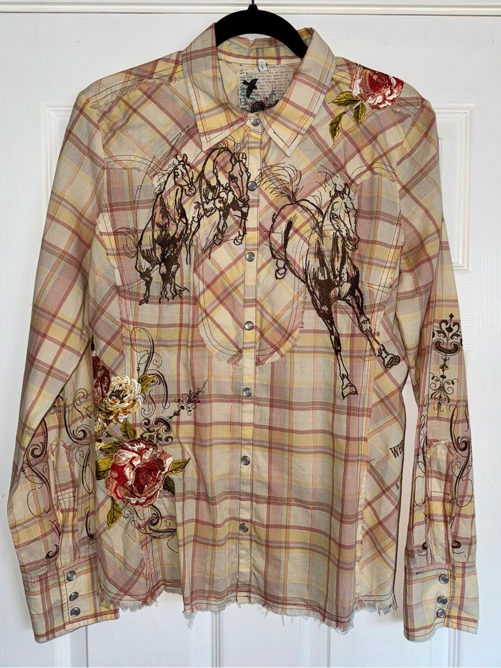 JOHNNY WAS 3J Workshop Western Cowboy Rodeo Horse Embroidery Floral Pearl Shirt